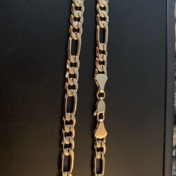 14K Gold Plated Figaro Chain Diamond Cut 24” - Picture 2 of 4